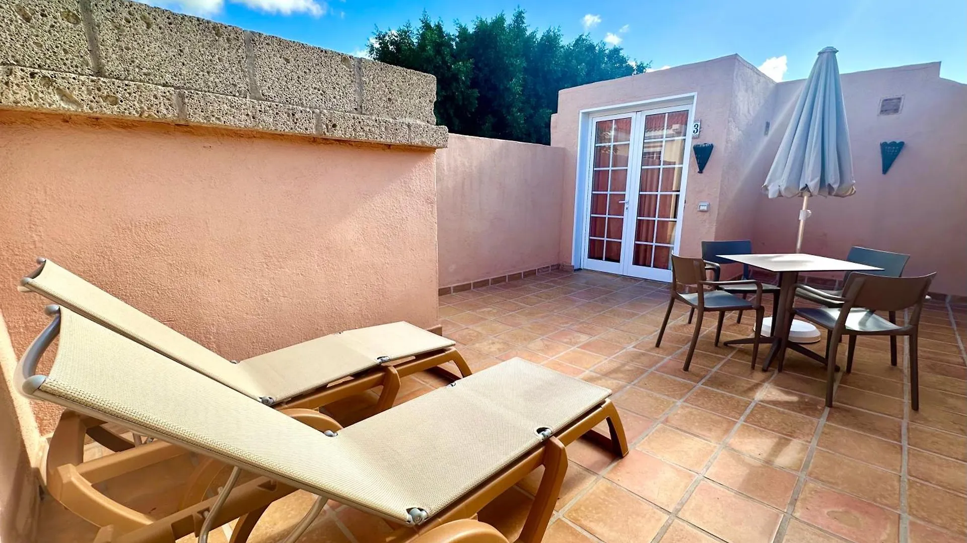 La Estancia Chayofa Spain